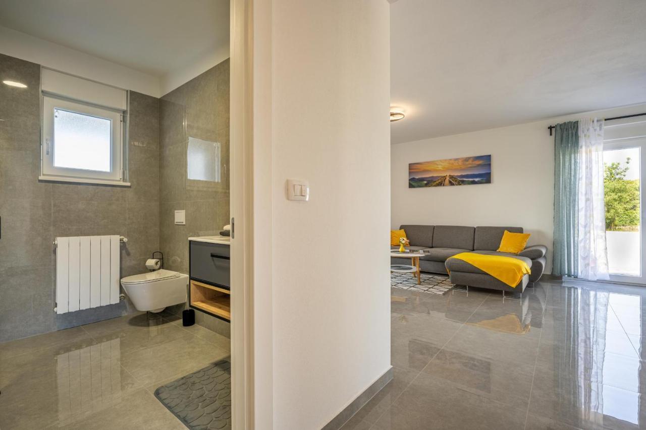 Domus Alba Apartments Pula Exterior foto